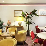 Ibis Отель Шательро