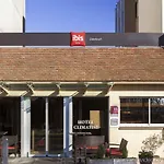 Ibis Отель