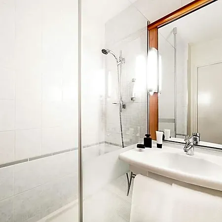Ibis Hotel