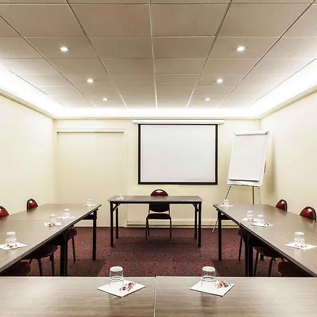 Ibis Hotel 3*
